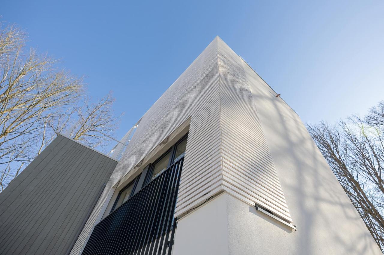 Lovesea Apartments Rewal Exterior photo