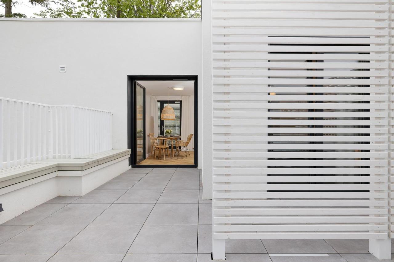 Lovesea Apartments Rewal Exterior photo